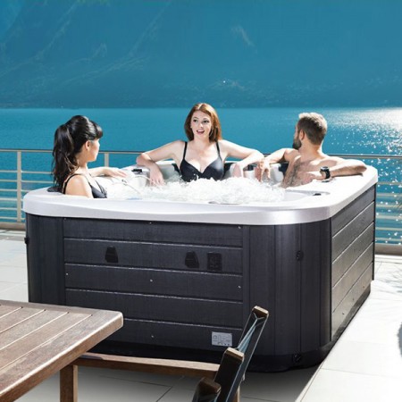 Bồn tắm Spa 3 chỗ