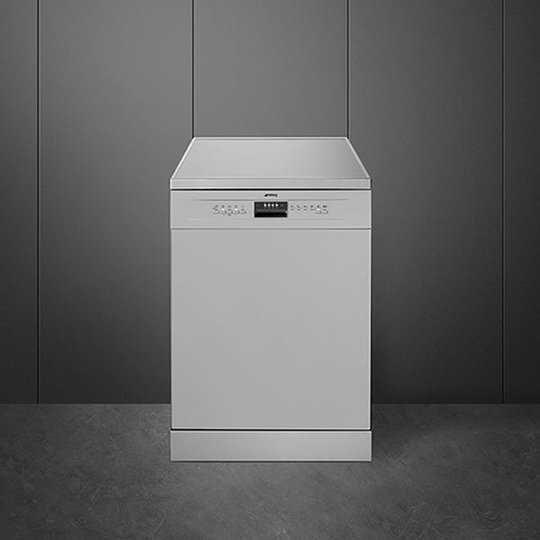 Máy Rửa Chén Đặt Sàn Smeg